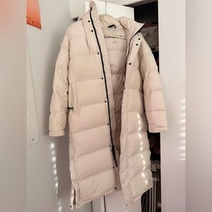 Aritzia Super Puff Size Small Long Matte Pearl Climatte